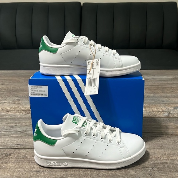 NWT Adidas Originals Stan Smith Women's Shoes - White/Green - Q47226 - Picture 3 of 9